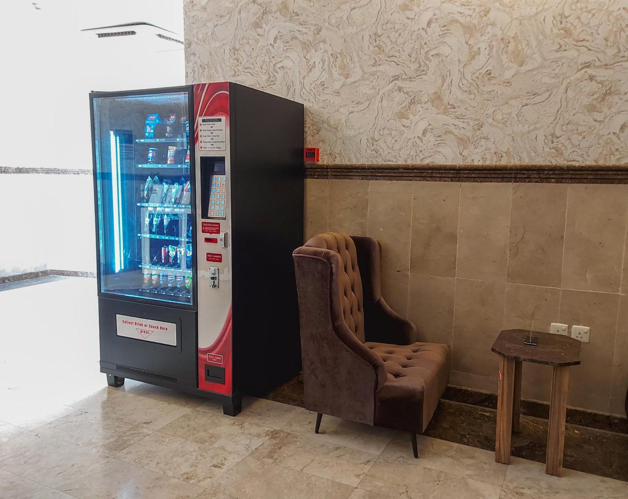 Iwan Alandalusia Alrehab Aparthotel Jeddah Luaran gambar